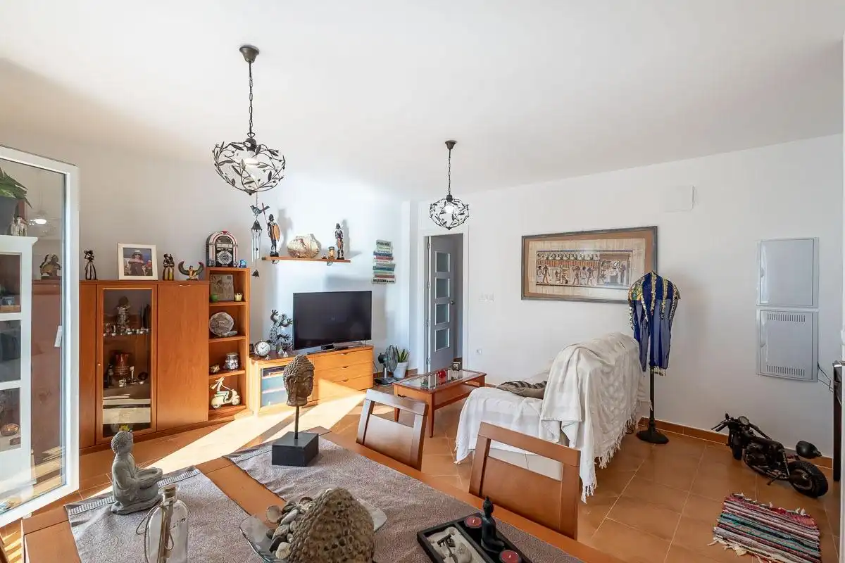 Sala d'estar de Pis en venda en Las Gabias amb Terrassa i Traster