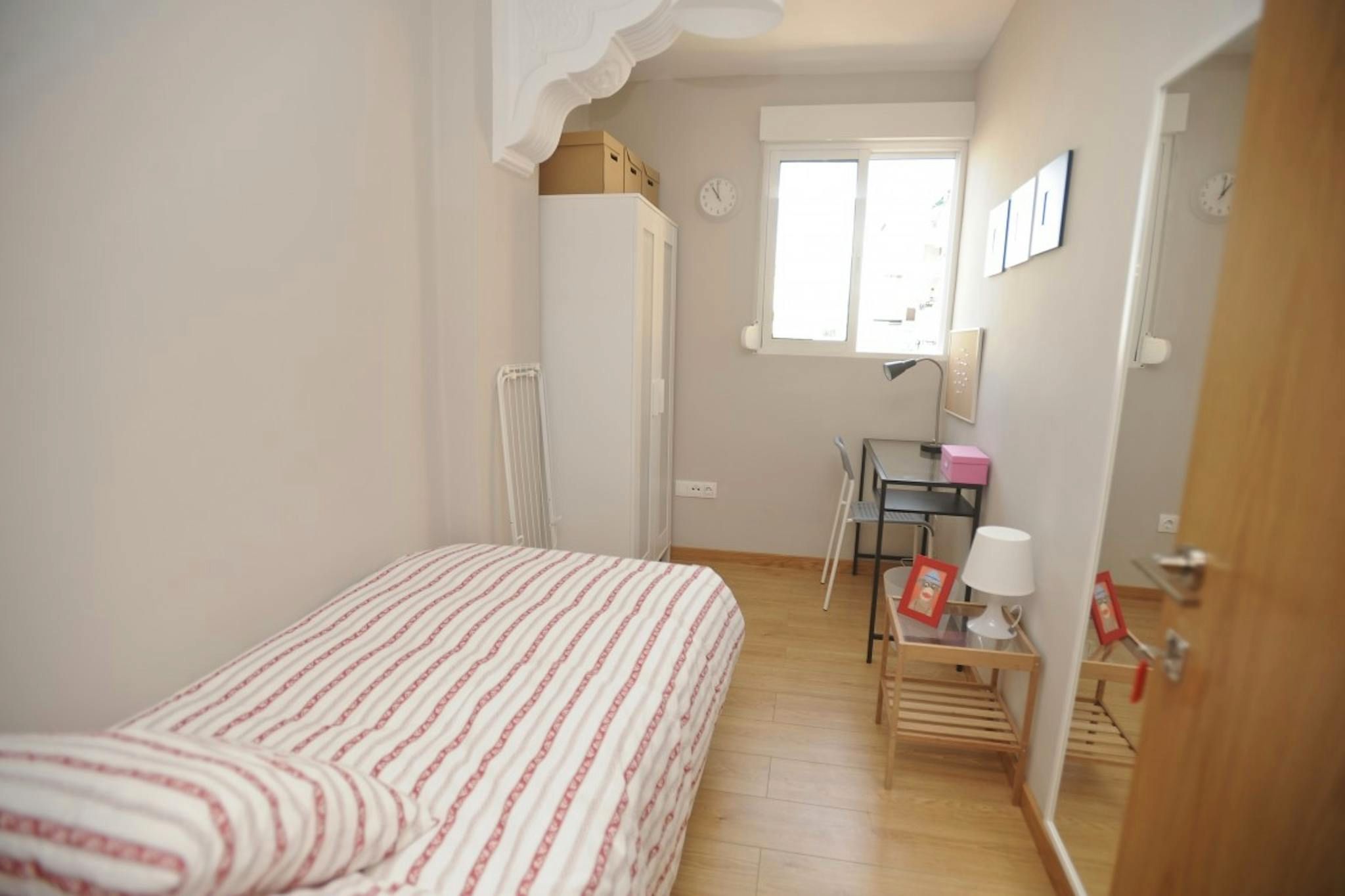 Flat to share in N/A, Gran Via