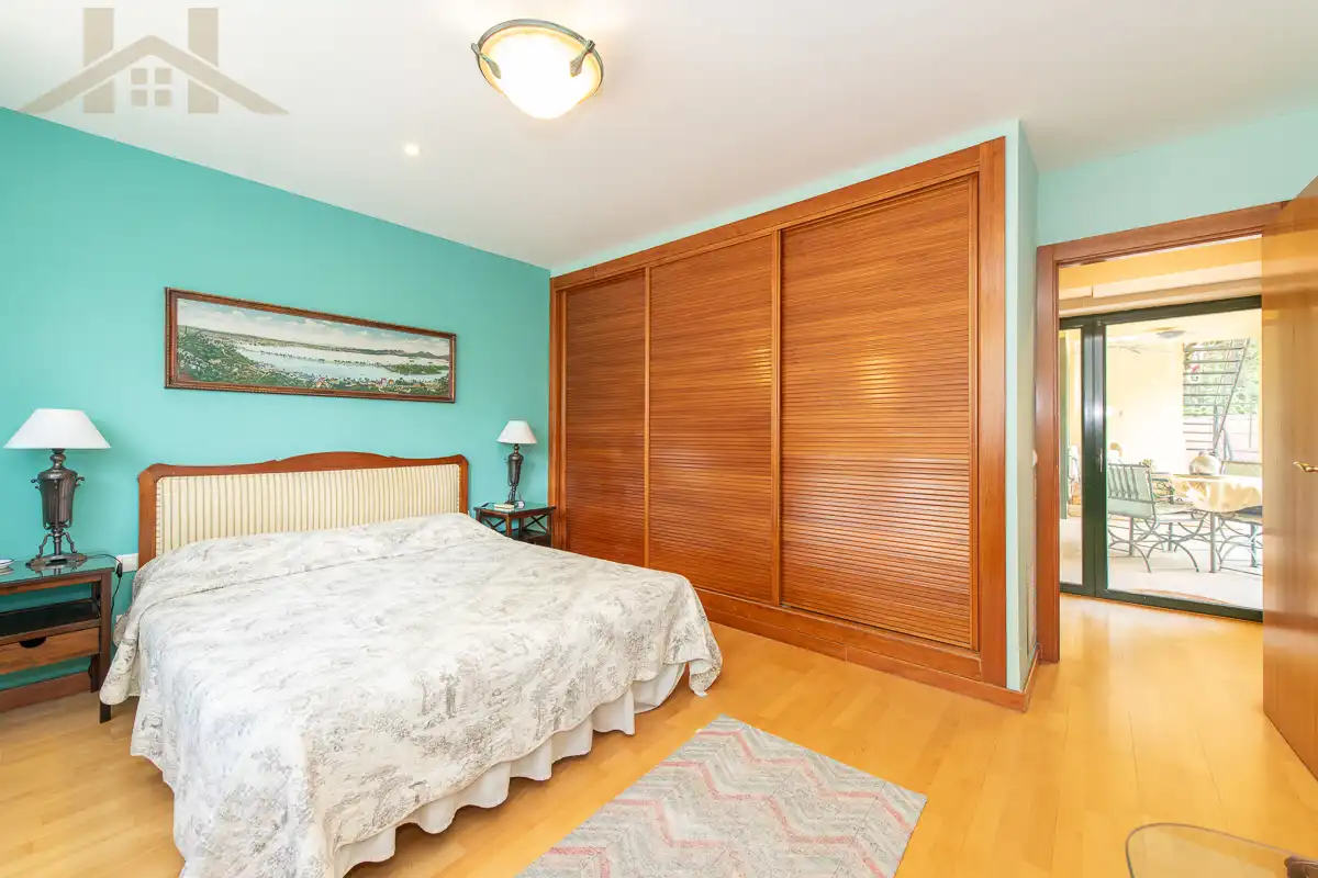 Habitación de Casa o chalet en venta en Tres Cantos con Aire acondicionado, Calefacción y Jardín privado