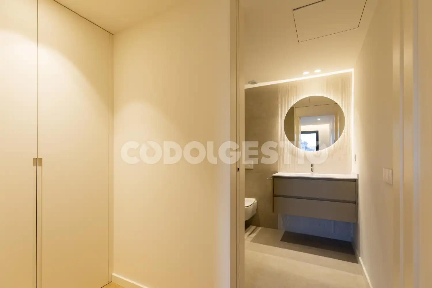 Flat for rent in Mossèn Gudiol, 9, Centre