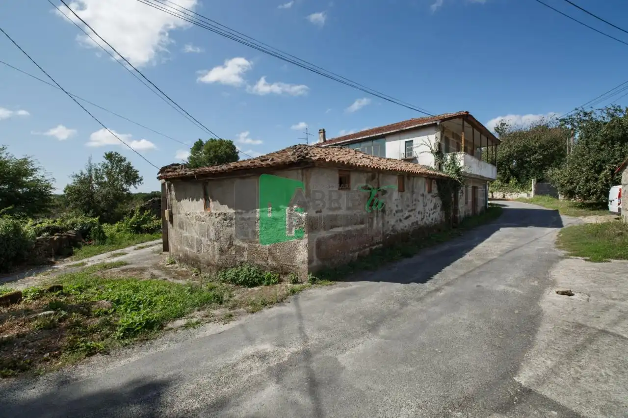 Casa amb terrassa en venda a Amoeiro, imagen 41