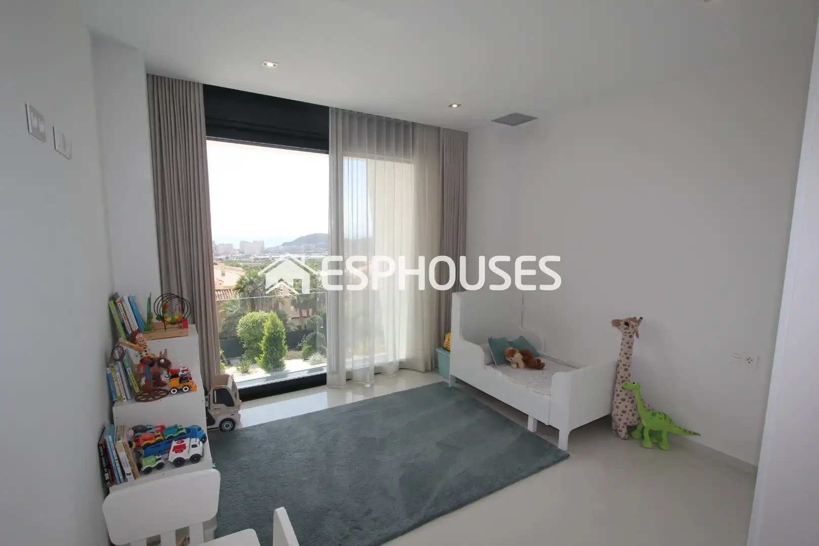 Casa con piscina in vendita a Golf Bahía, imagen 14