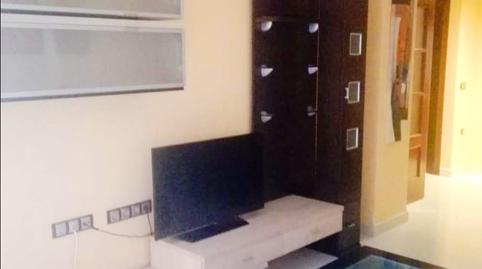 Foto 4 de Piso en venta en Avenida Editor Ángel Caffarena, El Cónsul - Ciudad Universitaria - El Romeral, Málaga