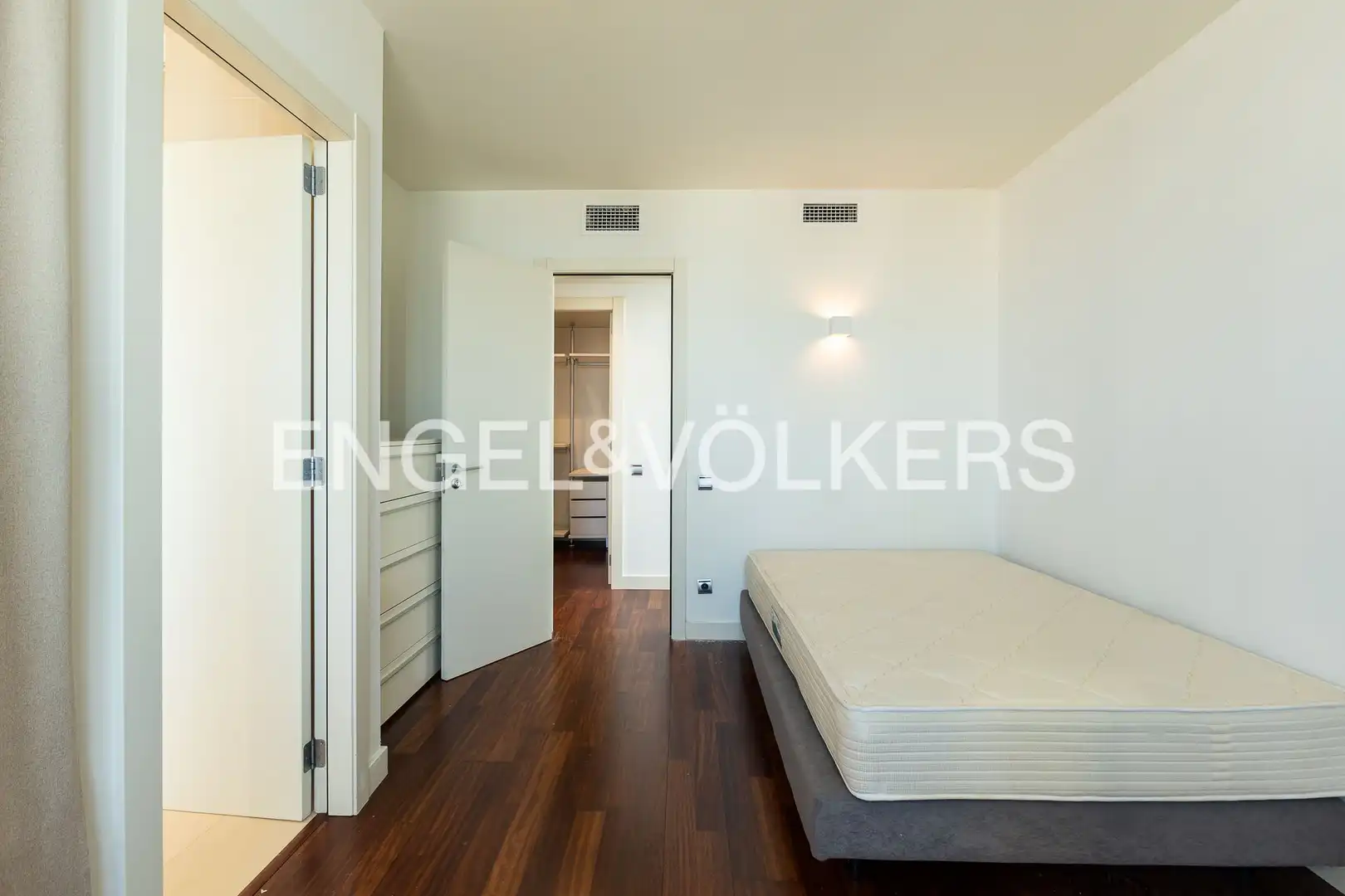 Attic for rent in Diagonal Mar i el Front Marítim del Poblenou