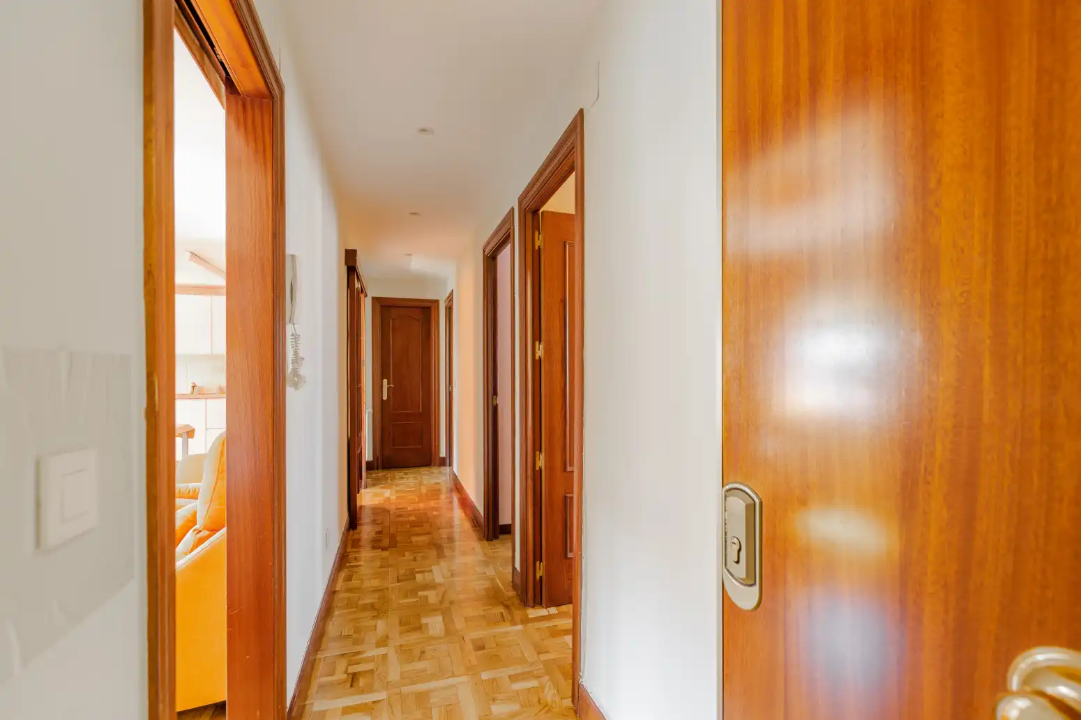 Wohnung zum Verkauf in  Pamplona / Iruña mit Klimaanlage, Heizung und Abstellraum