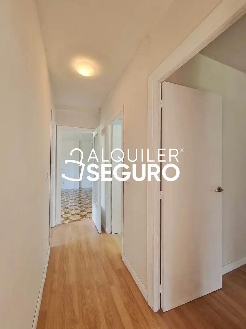 Piso de alquiler en Collado Villalba con Calefacción, Terraza y Piscina
