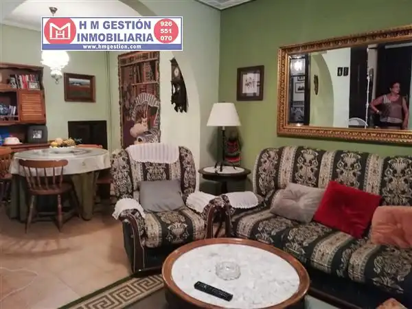 Casa en venda a Herencia