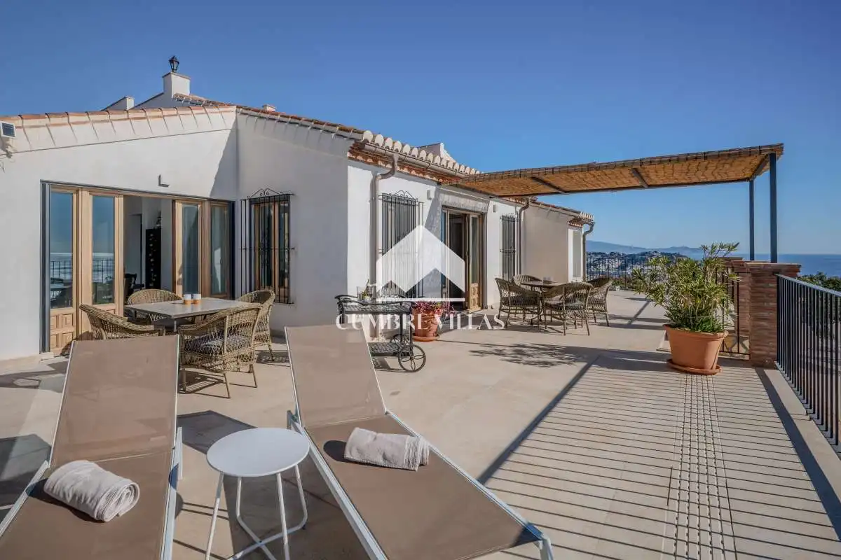 Terrace of Houses for sale in Almuñécar  with Private garden, Terrace and Storage room