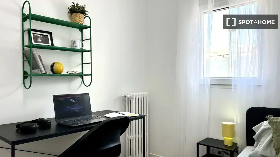 Appartamento con terrazza in affitto a Chamberí, imagen 18