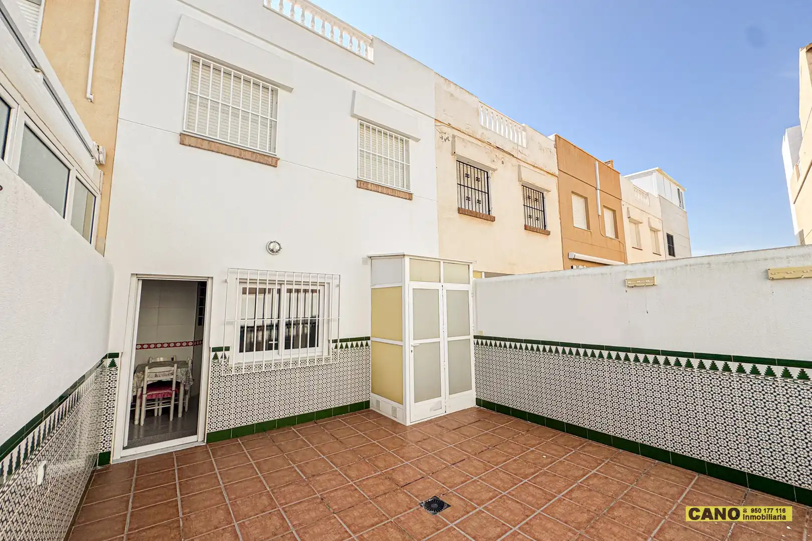 Vista exterior de Casa o chalet en venta en Balanegra con Terraza