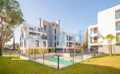 Vista exterior de Pis en venda en  Madrid Capital amb Aire condicionat, Calefacció i Terrassa