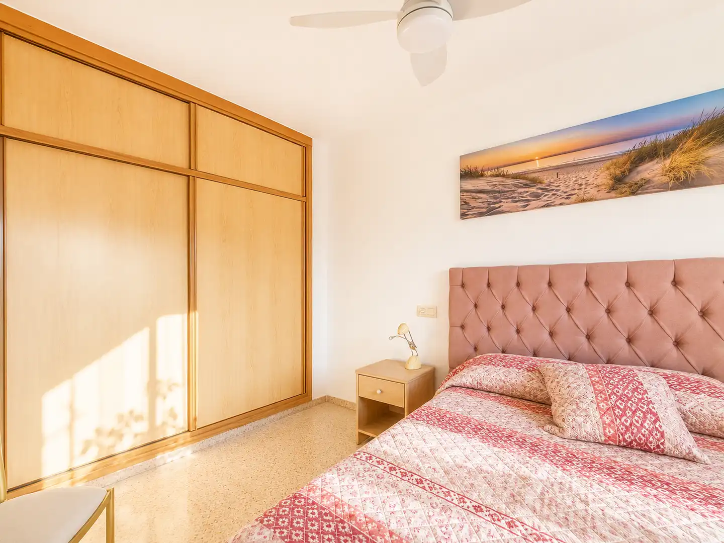 Habitación de Casa adosada en venta en Estepona con Jardín privado, Terraza y Piscina