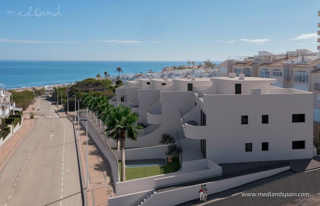 Vista exterior de Apartamento en venta en Torrevieja con Jardín privado, Terraza y Trastero