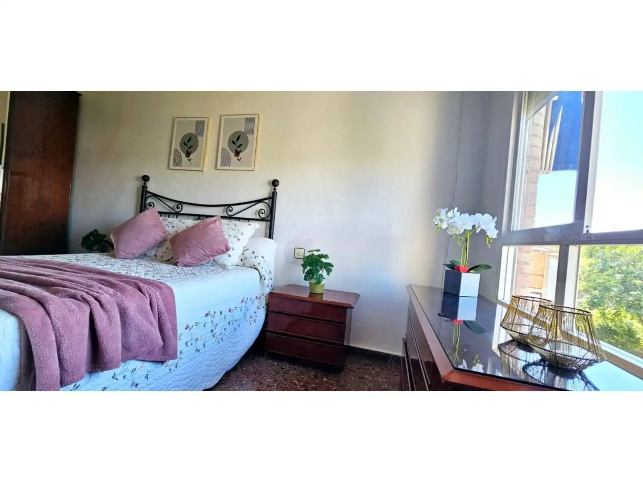 Bedroom of Flat for sale in Casco Urbano