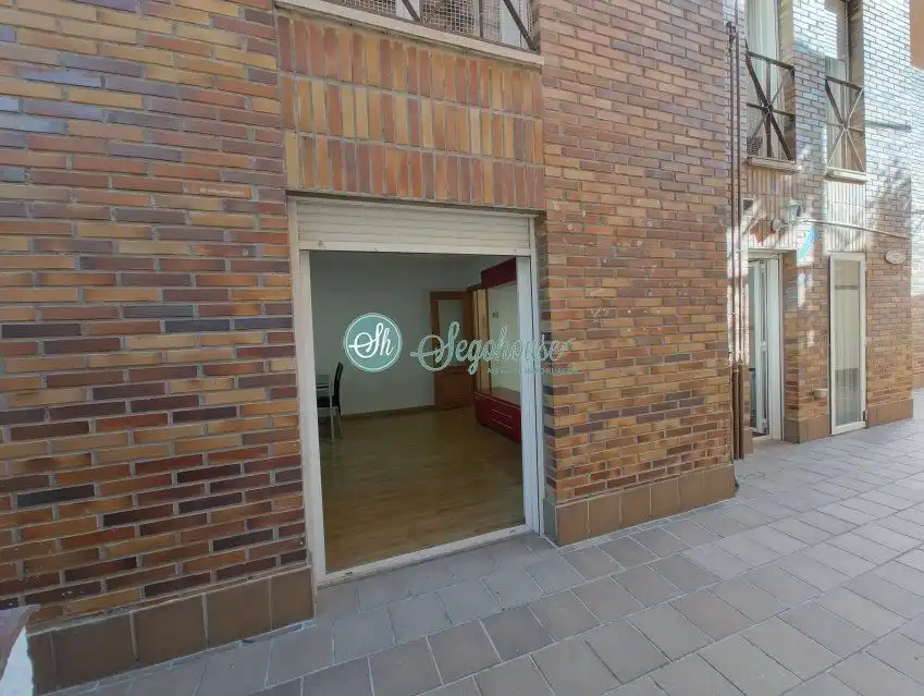 Vista exterior de Piso en venta en Bernuy de Porreros con Calefacción, Terraza y Trastero