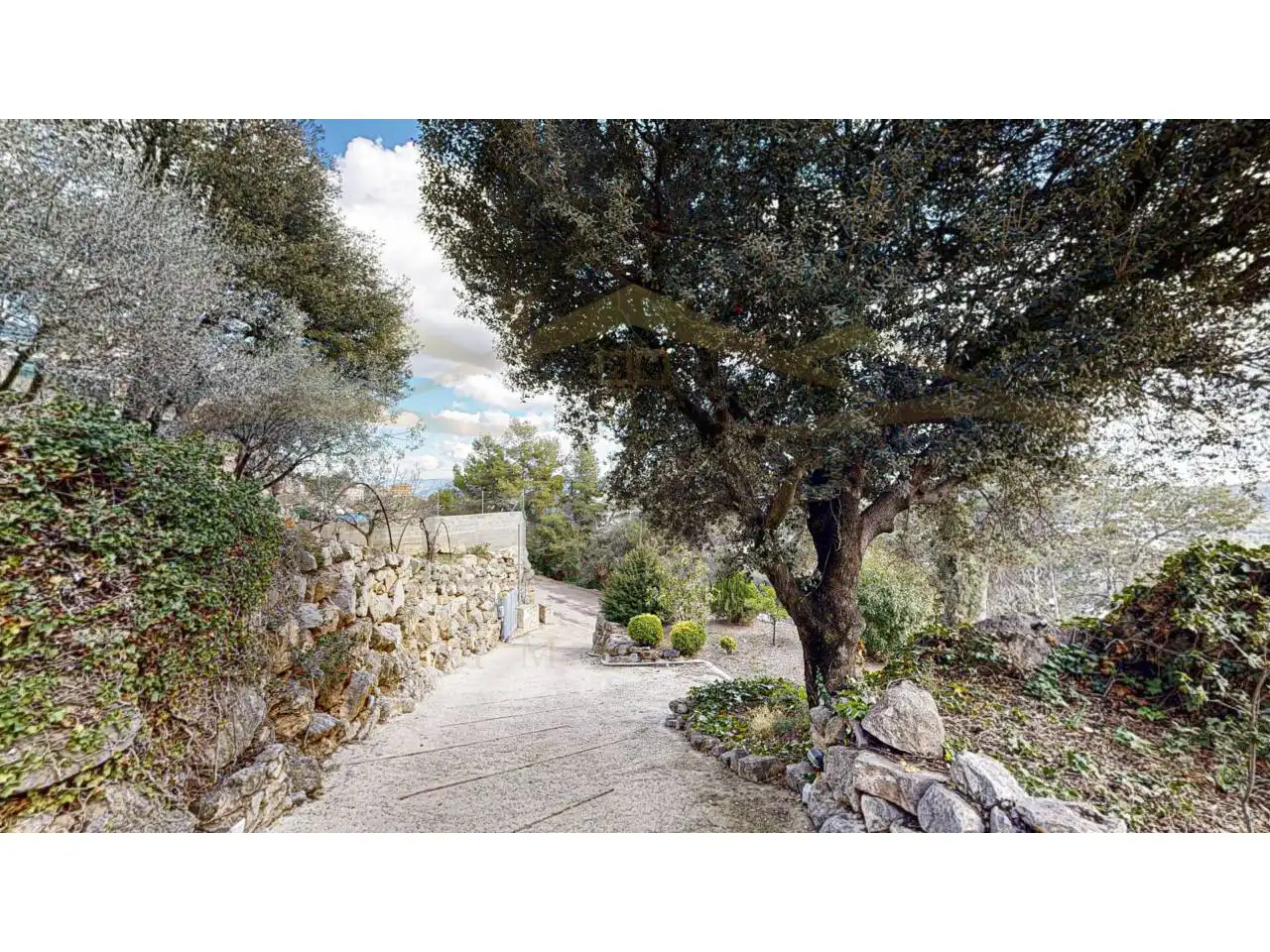 Jardí de Casa o xalet en venda en Corbera de Llobregat amb Aire condicionat, Calefacció i Jardí privat