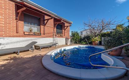 Swimming pool of House or chalet for sale in Masquefa  with Air Conditioner, Heating and Private garden