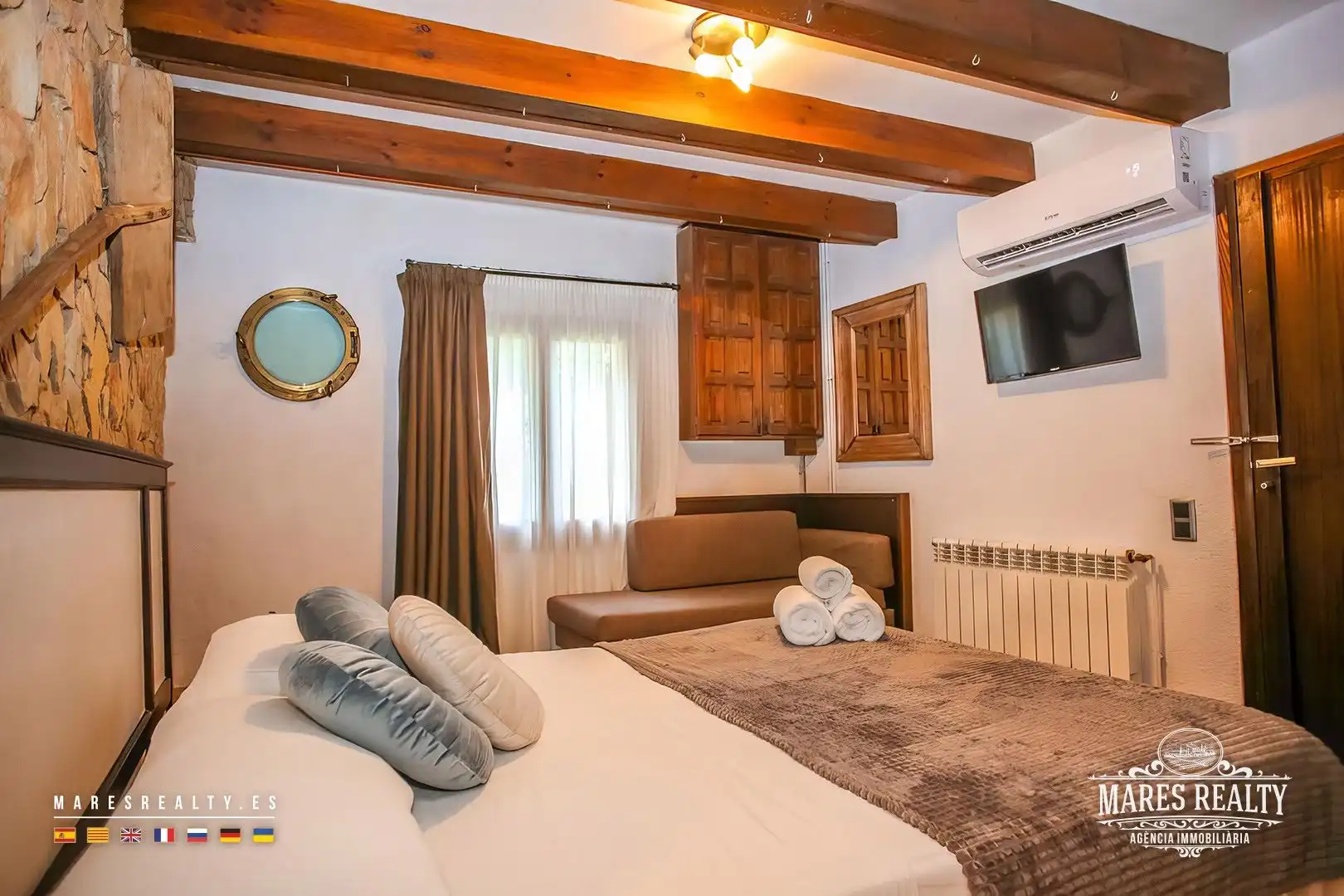 Schlafzimmer von Country house zum Verkauf in Vidreres mit Heizung, Privatgarten und Abstellraum