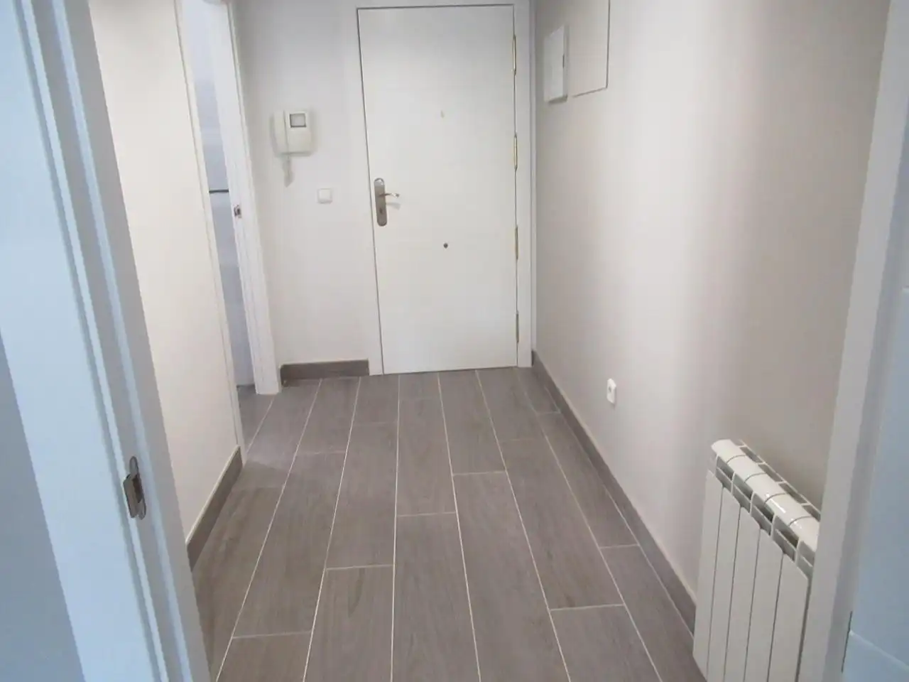 Piso con ascensor en venta en Avenida Juan Carlos I, imagen 14