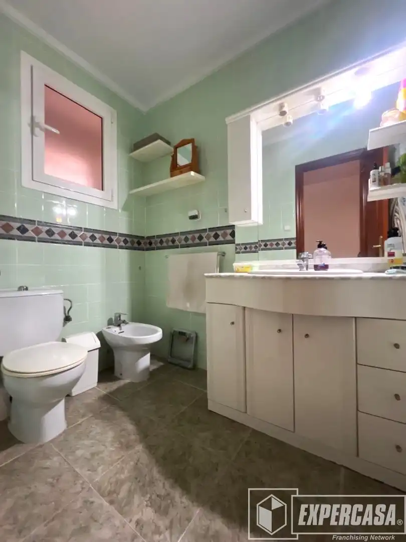 Baño de Piso en venta en Valencia con Aire acondicionado y Terraza
