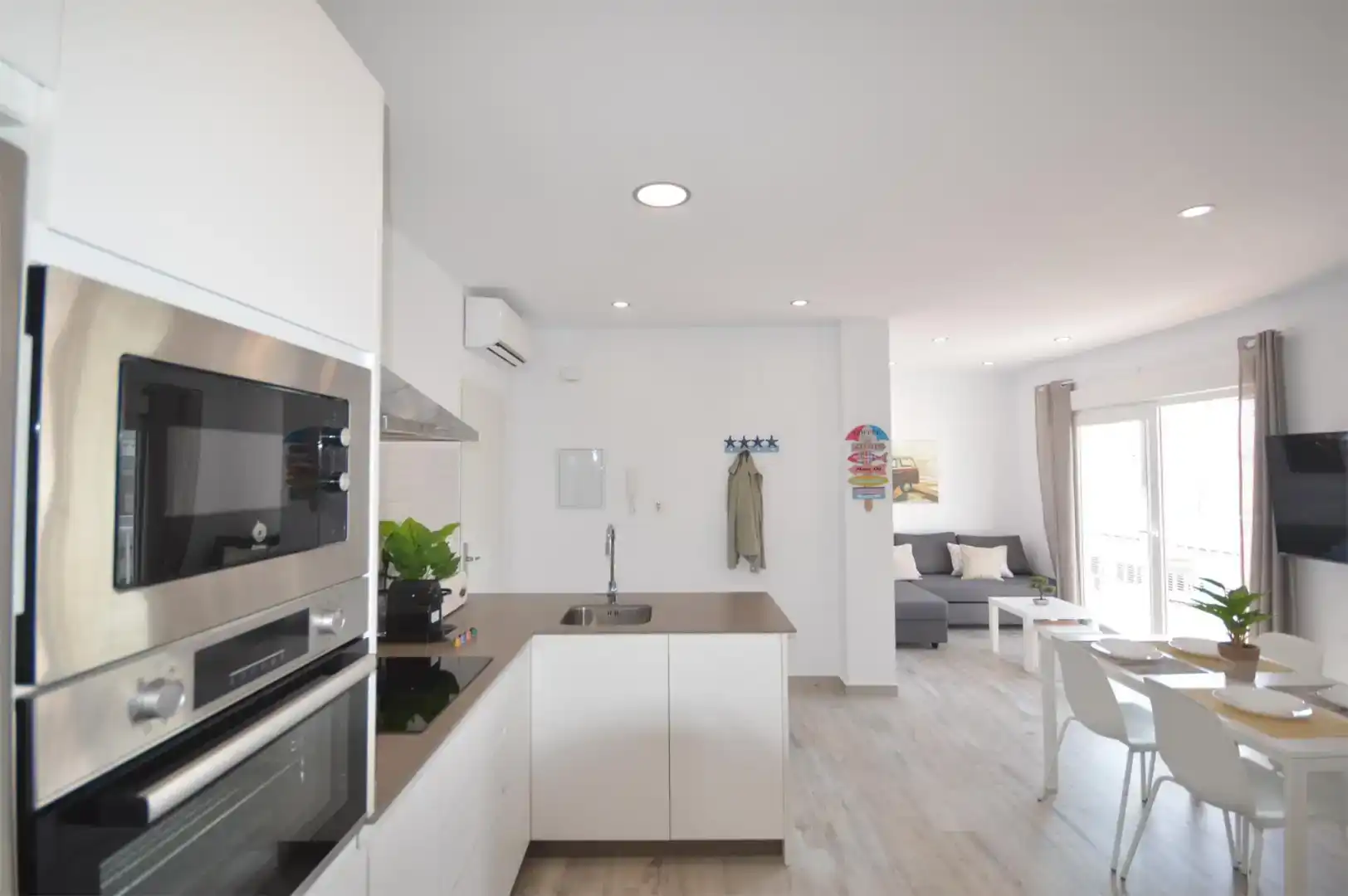Küche von Wohnung zur Miete in Conil 