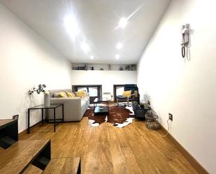 Living room of Flat to rent in A Coruña Capital   with Air Conditioner, Heating and Parquet flooring