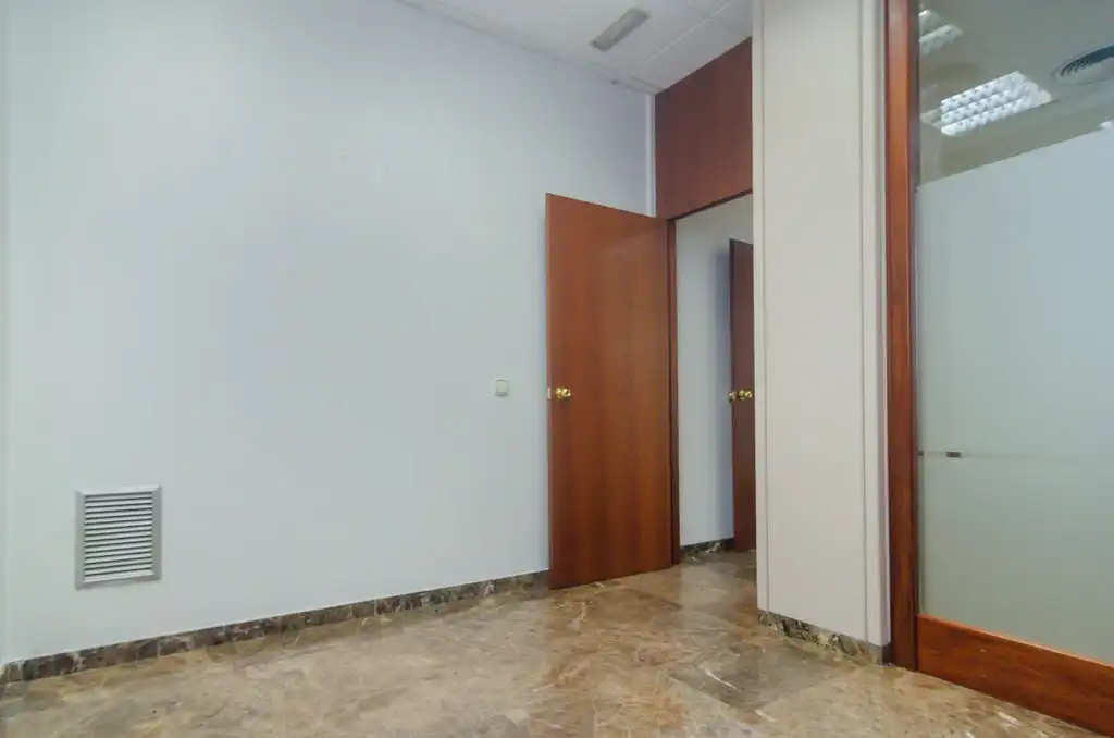 Local comercial de lloguer a C/ Santa María, imagen 11