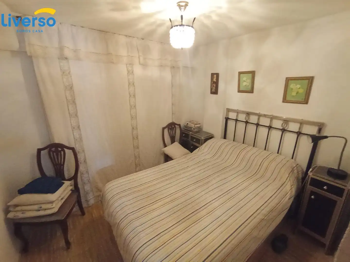 Dormitori de Casa o xalet en venda en Villatuelda amb Calefacció, Jardí privat i Moblat