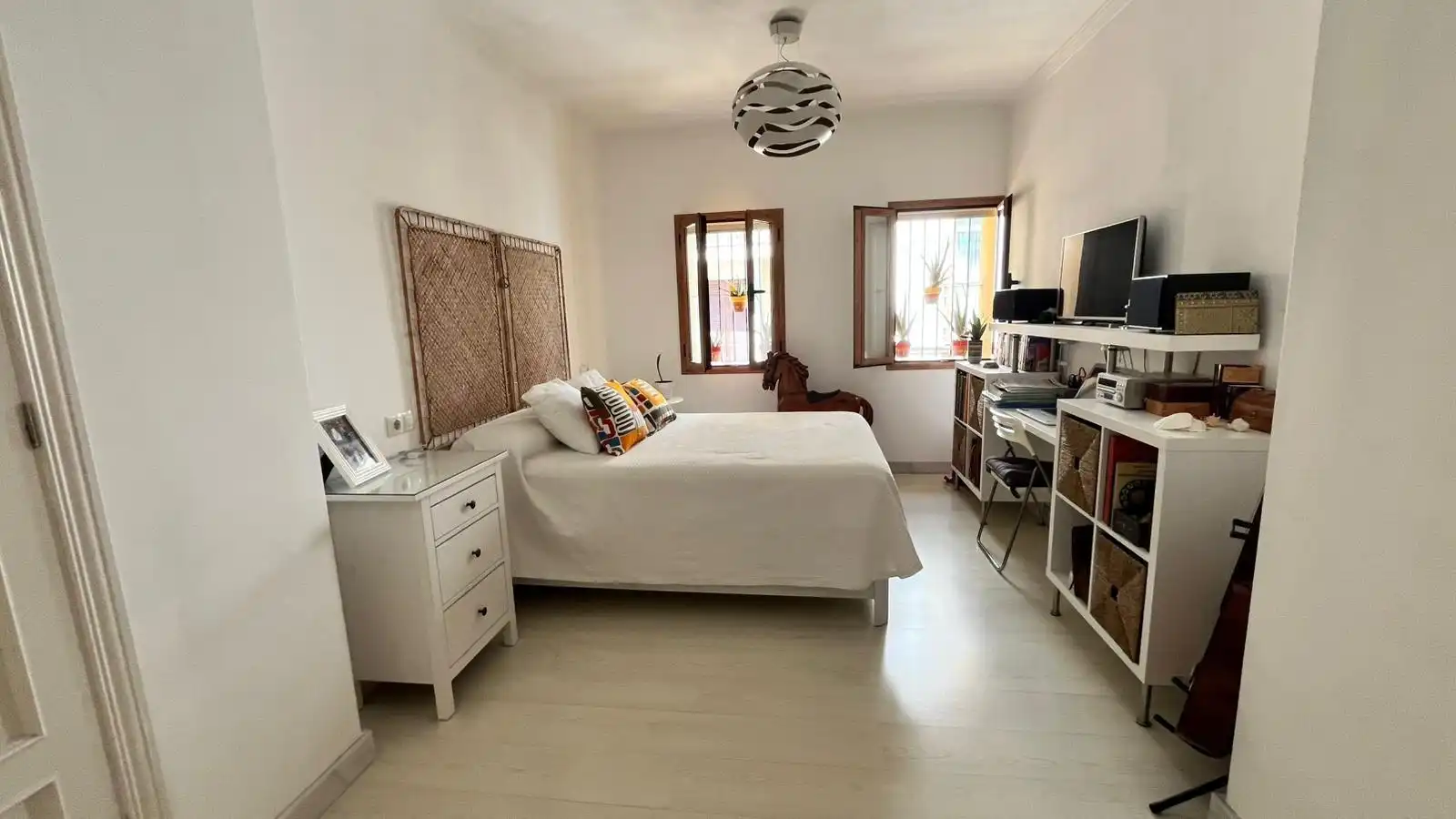 Habitación de Piso en venta en Sevilla con Aire acondicionado, Calefacción y Terraza