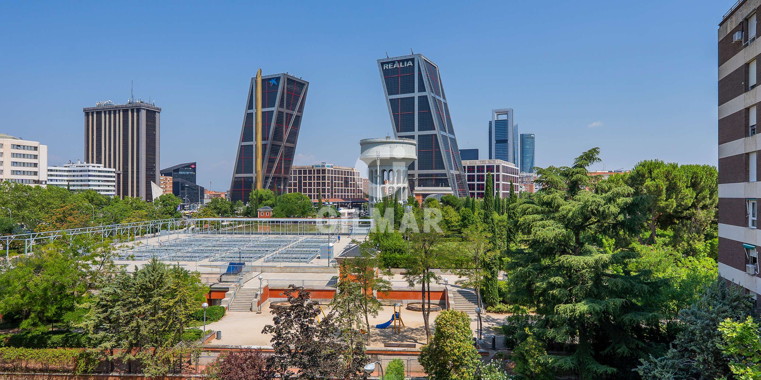 Garden of Study for sale in  Madrid Capital  with Heating and Storage room
