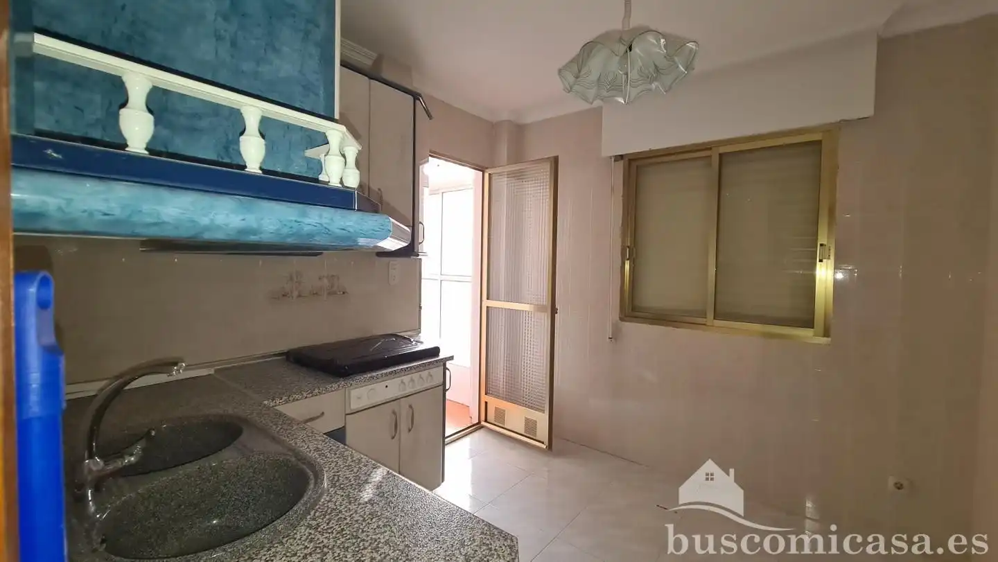 Küche von Wohnung zum Verkauf in Jódar mit Balkon