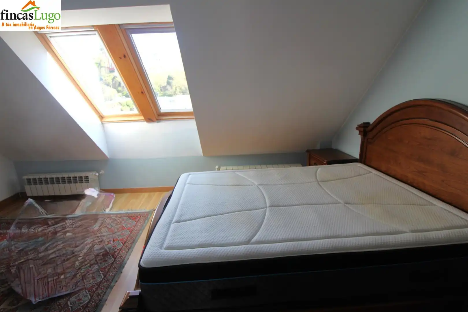 Dormitori de Casa o xalet en venda en Lugo amb Calefacció