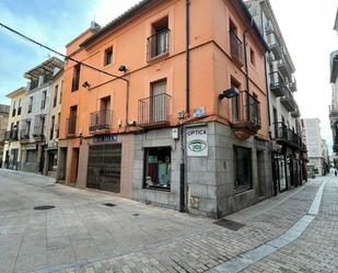 Vista exterior de Casa o xalet en venda en Plasencia amb Aire condicionat, Calefacció i Balcó