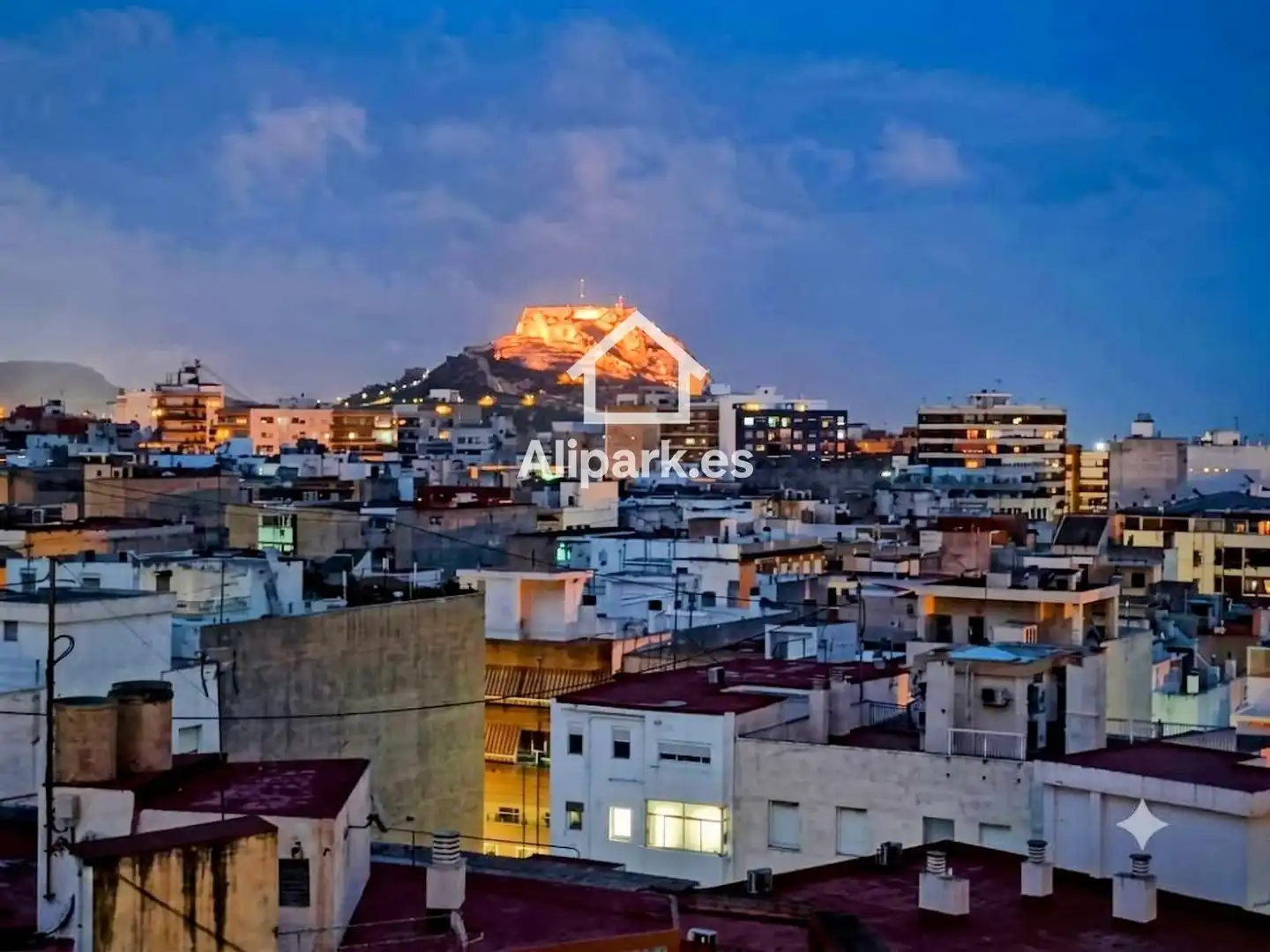 Außenansicht von Wohnung zum Verkauf in Alicante / Alacant mit Terrasse und Möbliert