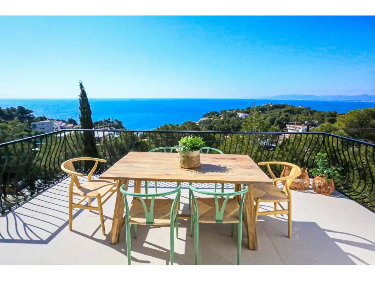 Garden of Houses for sale in Salou  with Air Conditioner, Heating and Private garden