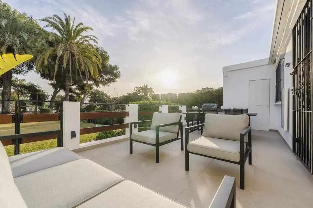 Home with pool for sale in Nueva Andalucía, imagen 16