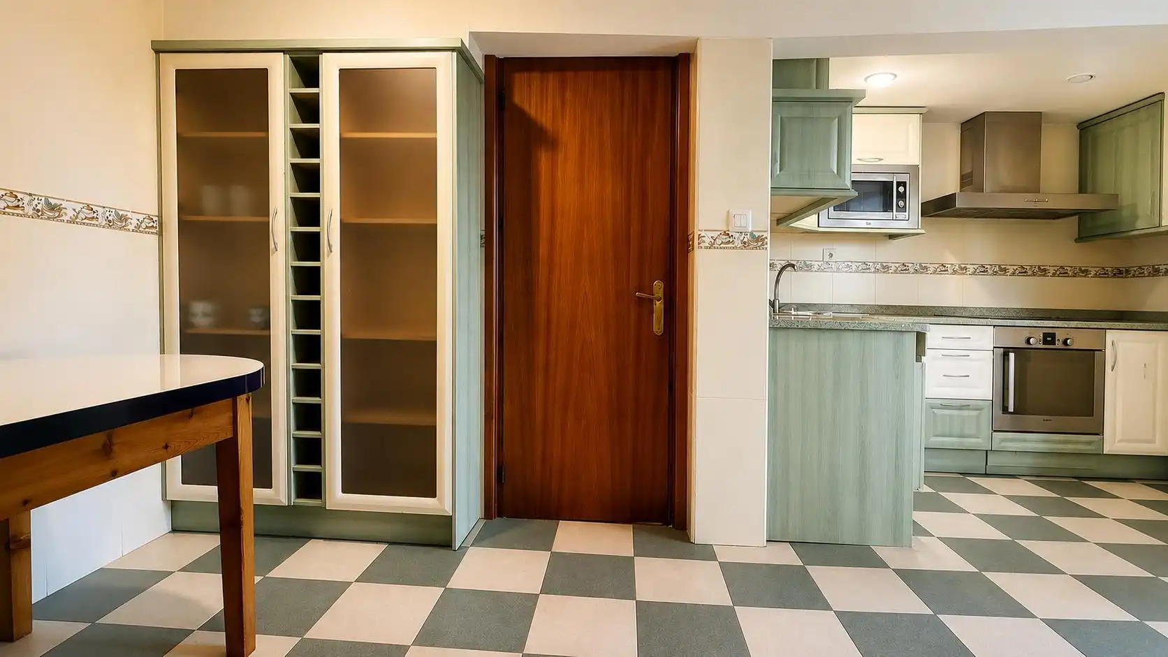 Cocina de Piso en venta en Comillas (Cantabria) con Calefacción y Balcón