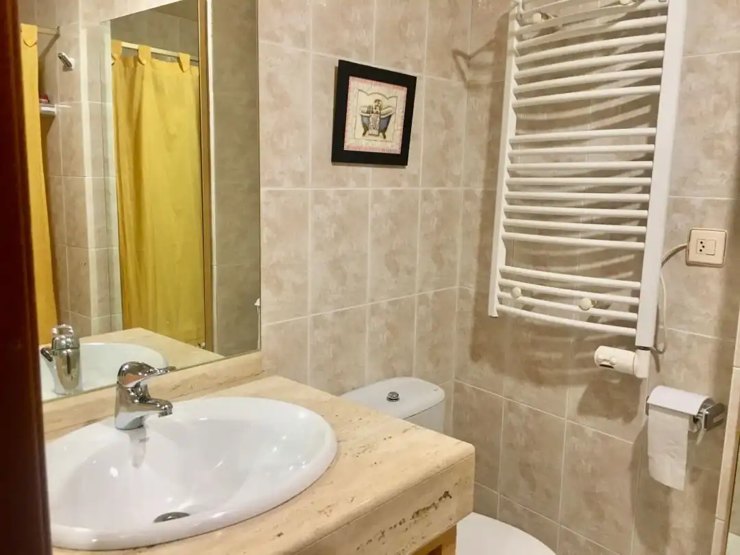 Baño de Piso en venta en Valgañón con Calefacción y Amueblado