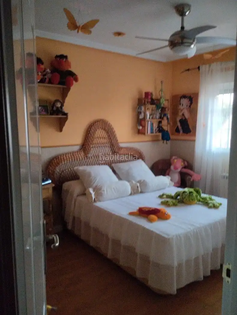 Chalet con jardín en venta en Calle la Cruz 24, imagen 4