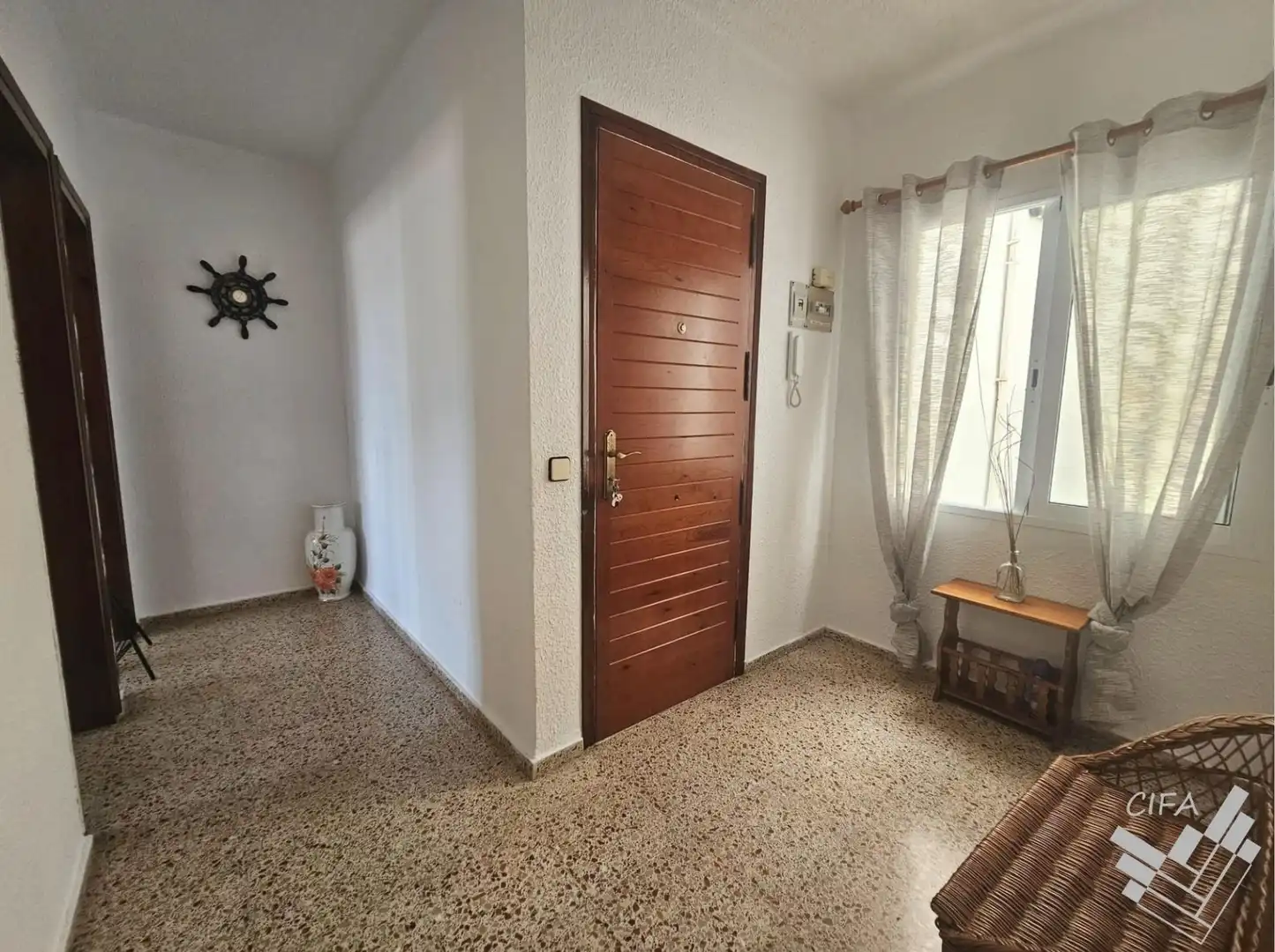 Flat for sale in Alcanar  with Air Conditioner, Terrace and Furnished