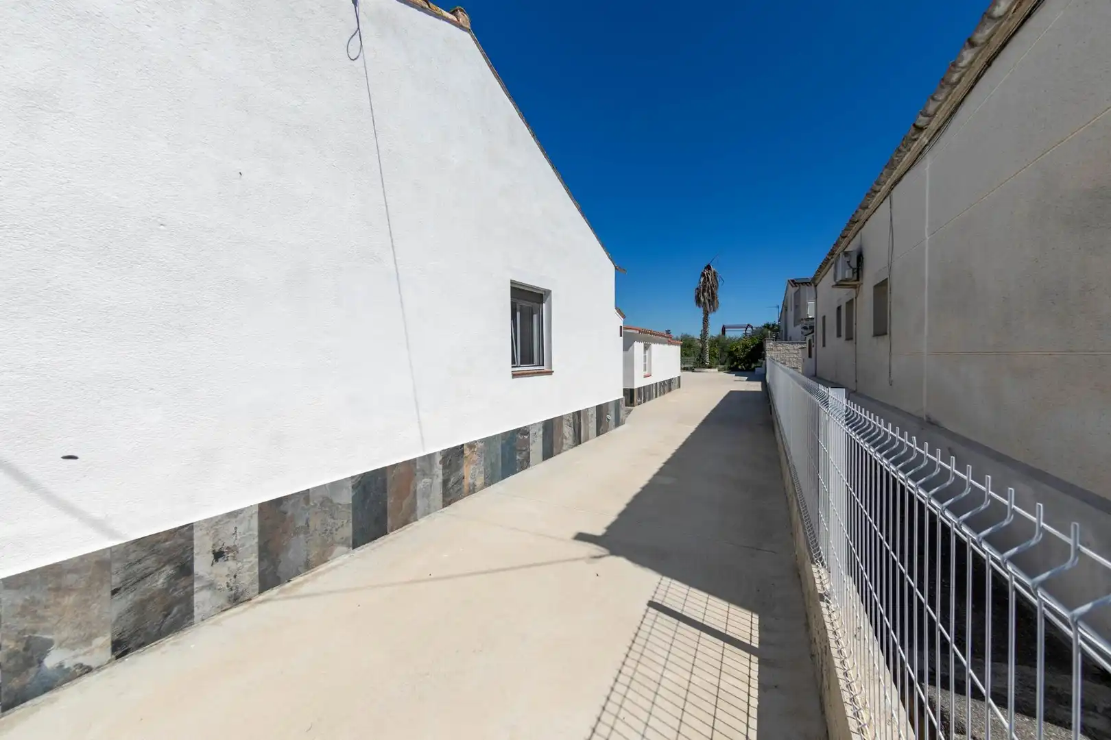 Vista exterior de Casa o chalet en venta en Deltebre