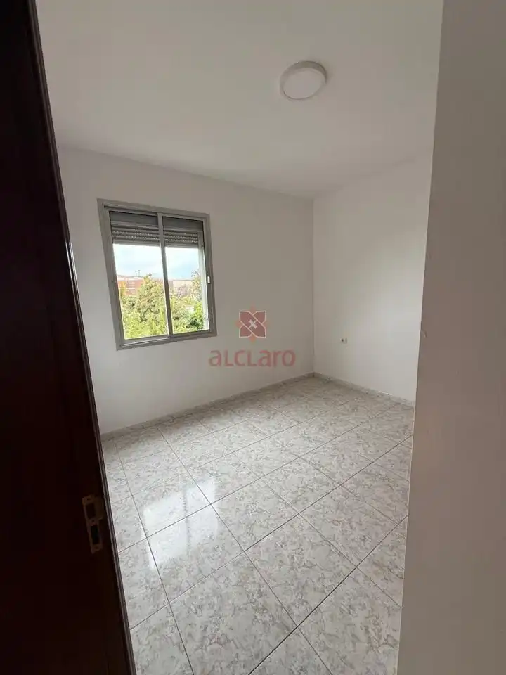 Flat for sale in De Ingenieros, La Cuesta -Finca España