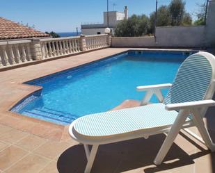 Piscina de Casa o xalet en venda en Calafell amb Aire condicionat, Calefacció i Jardí privat