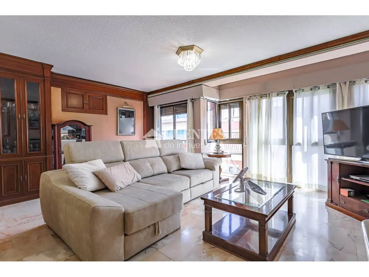 Sala d'estar de Apartament en venda en Alicante / Alacant amb Aire condicionat, Calefacció i Parquet