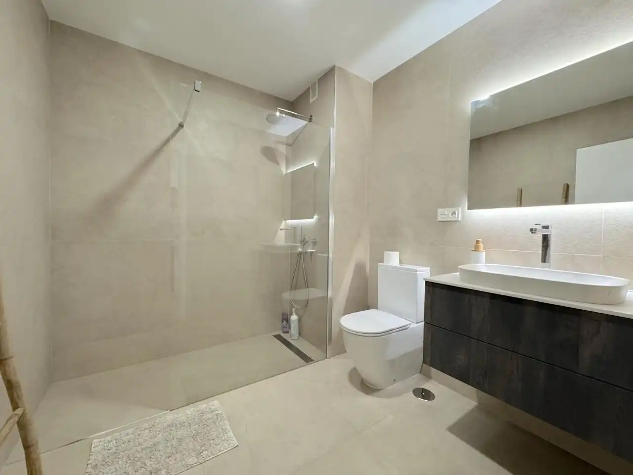 Baño de Piso en venta en Santa Cruz de Tenerife con Aire acondicionado y Terraza