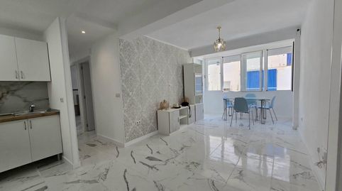 Foto 2 de Piso en venta en Calle Rio Isuela, Ayuntamiento, Torremolinos