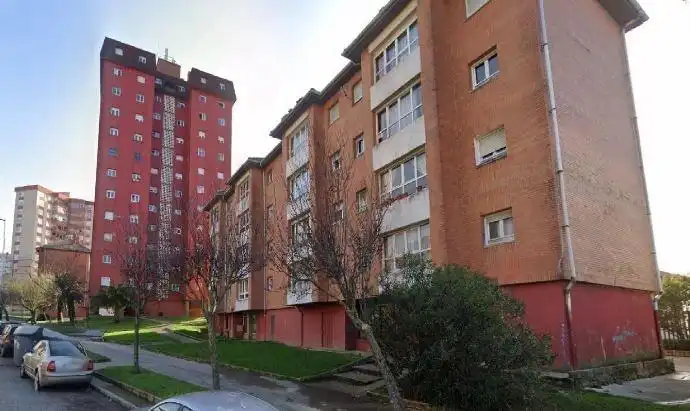 Vista exterior de Piso en venta en Santander