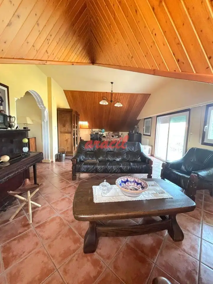 Chalet con terraza en venta en Toén, imagen 14