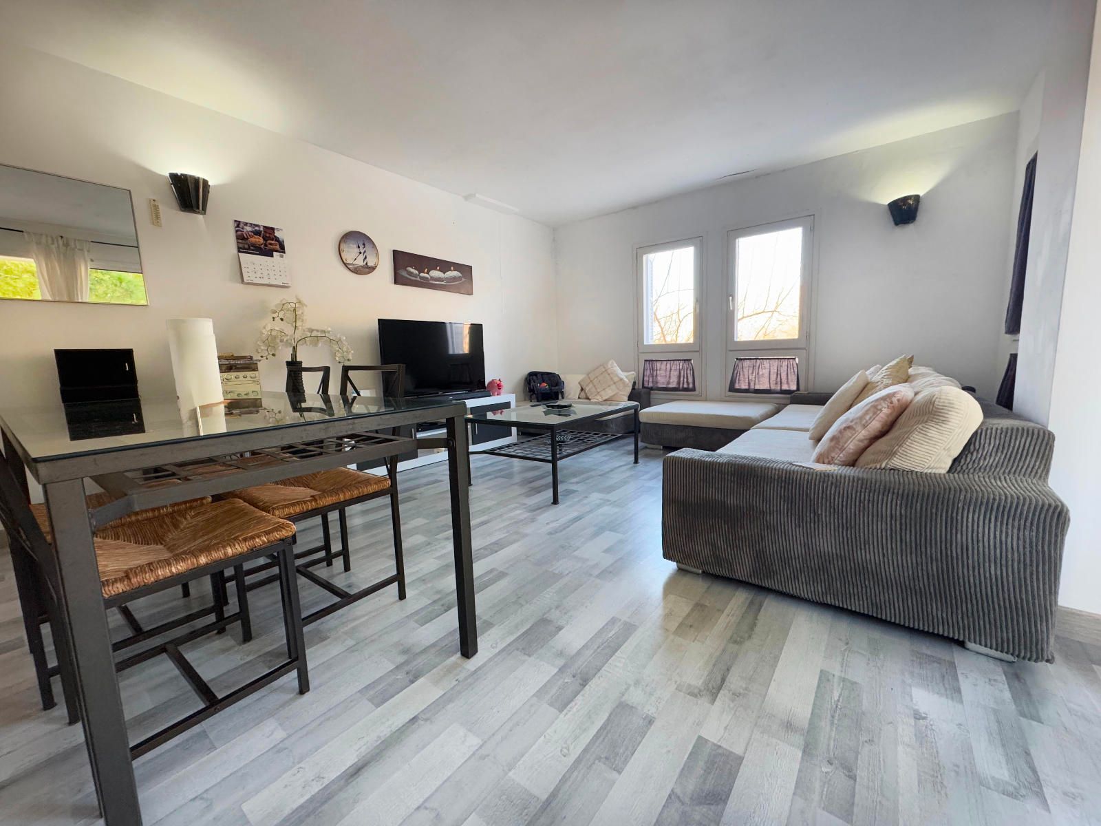 Sala d'estar de Apartament en venda en Pollença amb Aire condicionat, Calefacció i Parquet