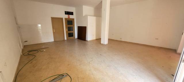Local comercial en Alquiler en El Parador de las Hortichuelas